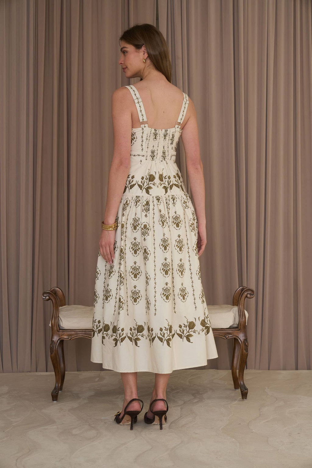 The Belle Rêve Midi Dress in Beige Floral