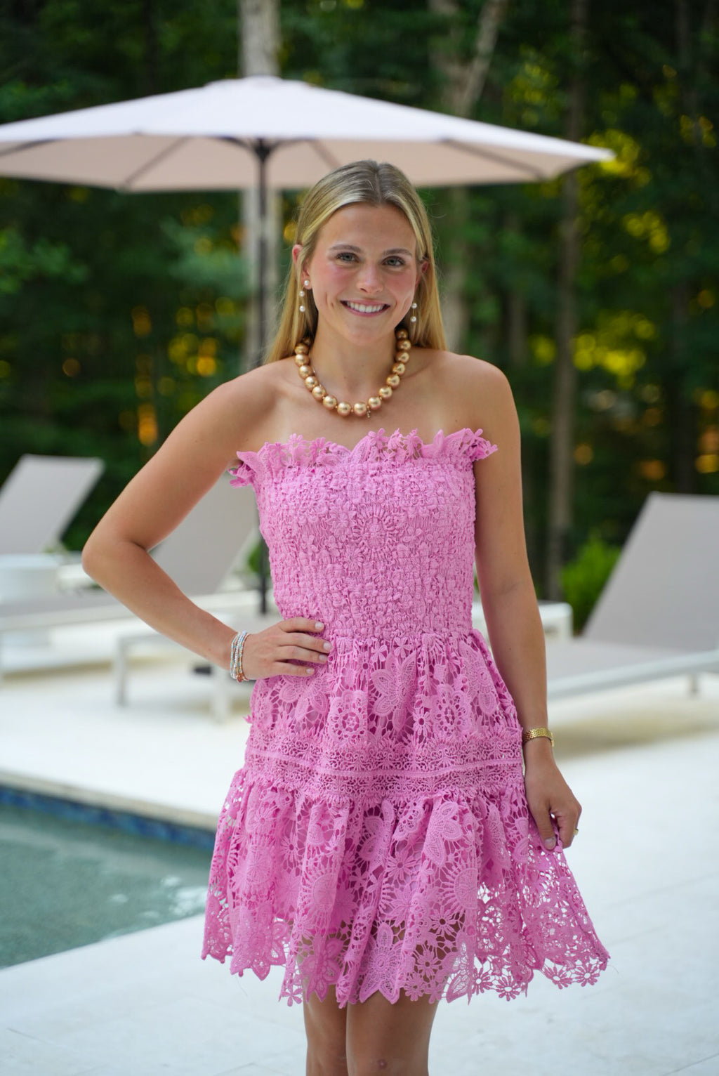 Strapless Crochet Lace Tiered Tube Mini Dress: PINK / S