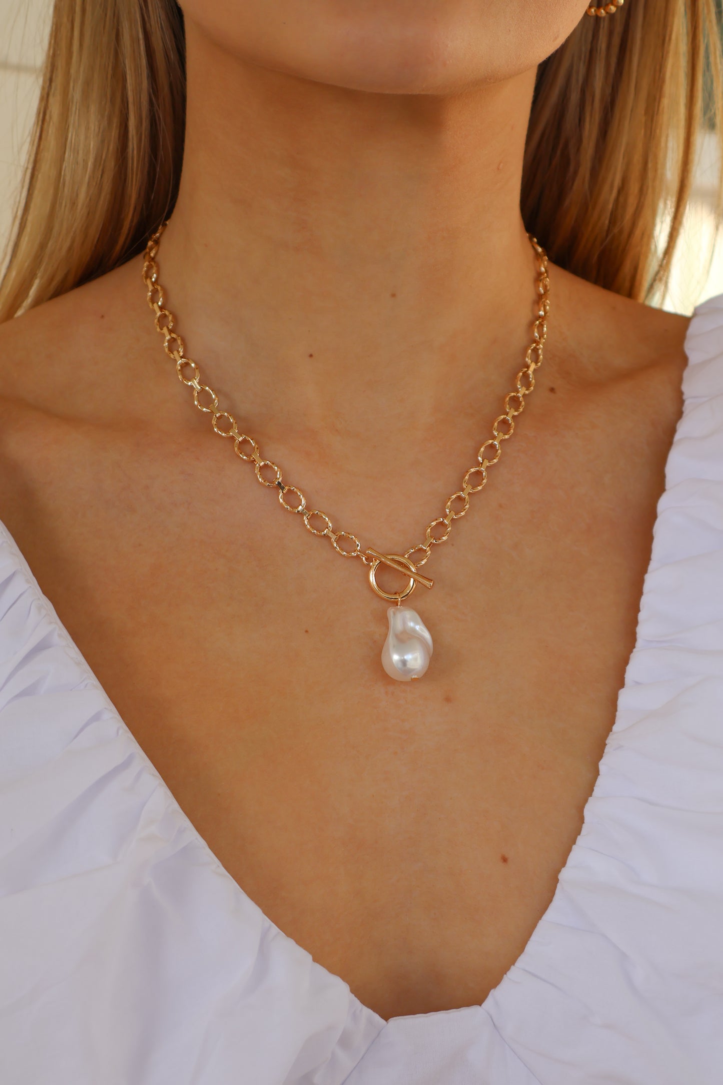 The Aurora Pearl Necklace