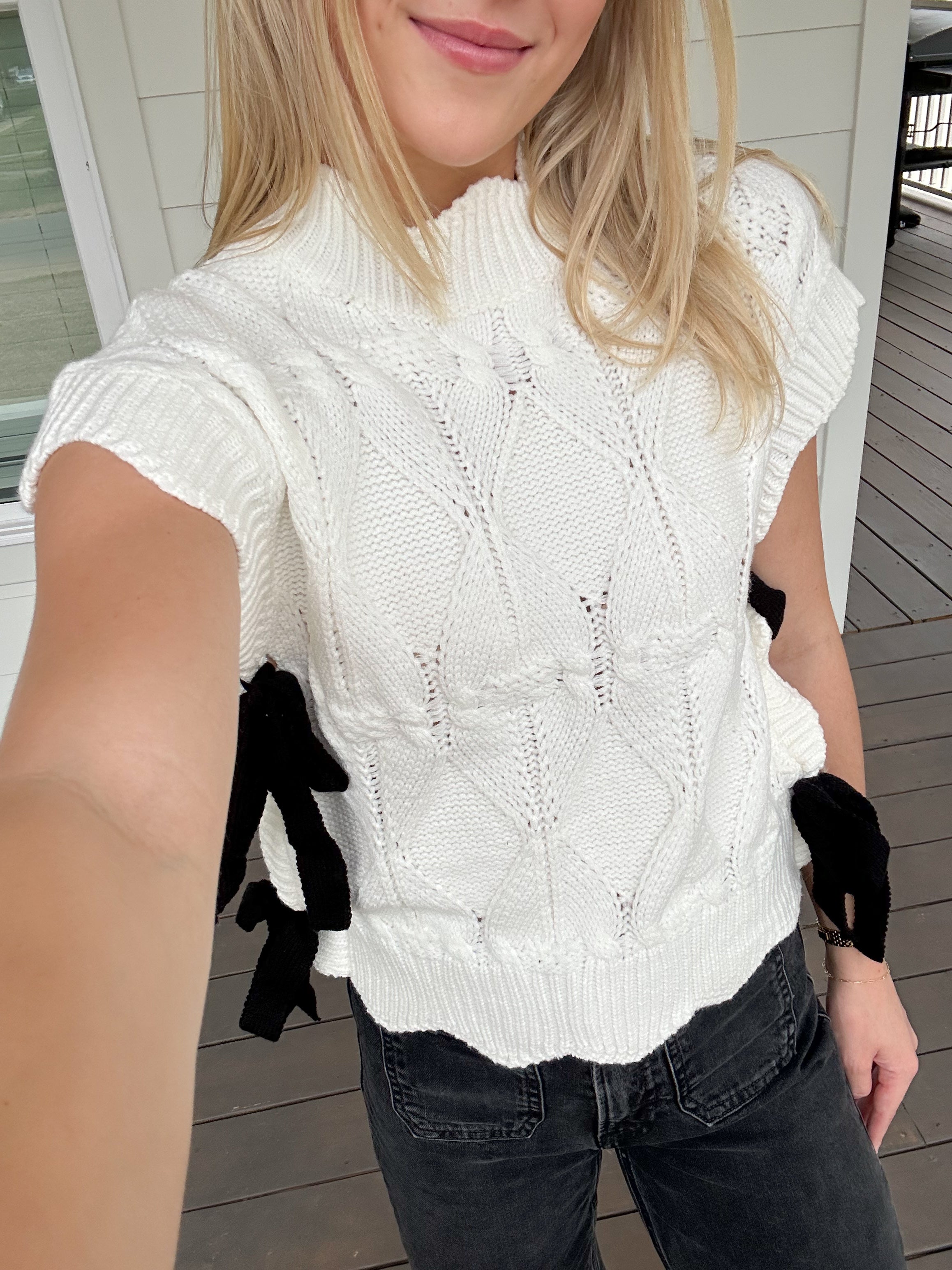 Isabel Scalloped Sweater Top - White with Black Bows